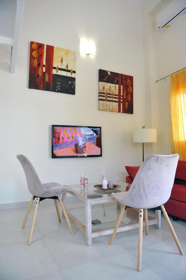 Adonis Apartament *